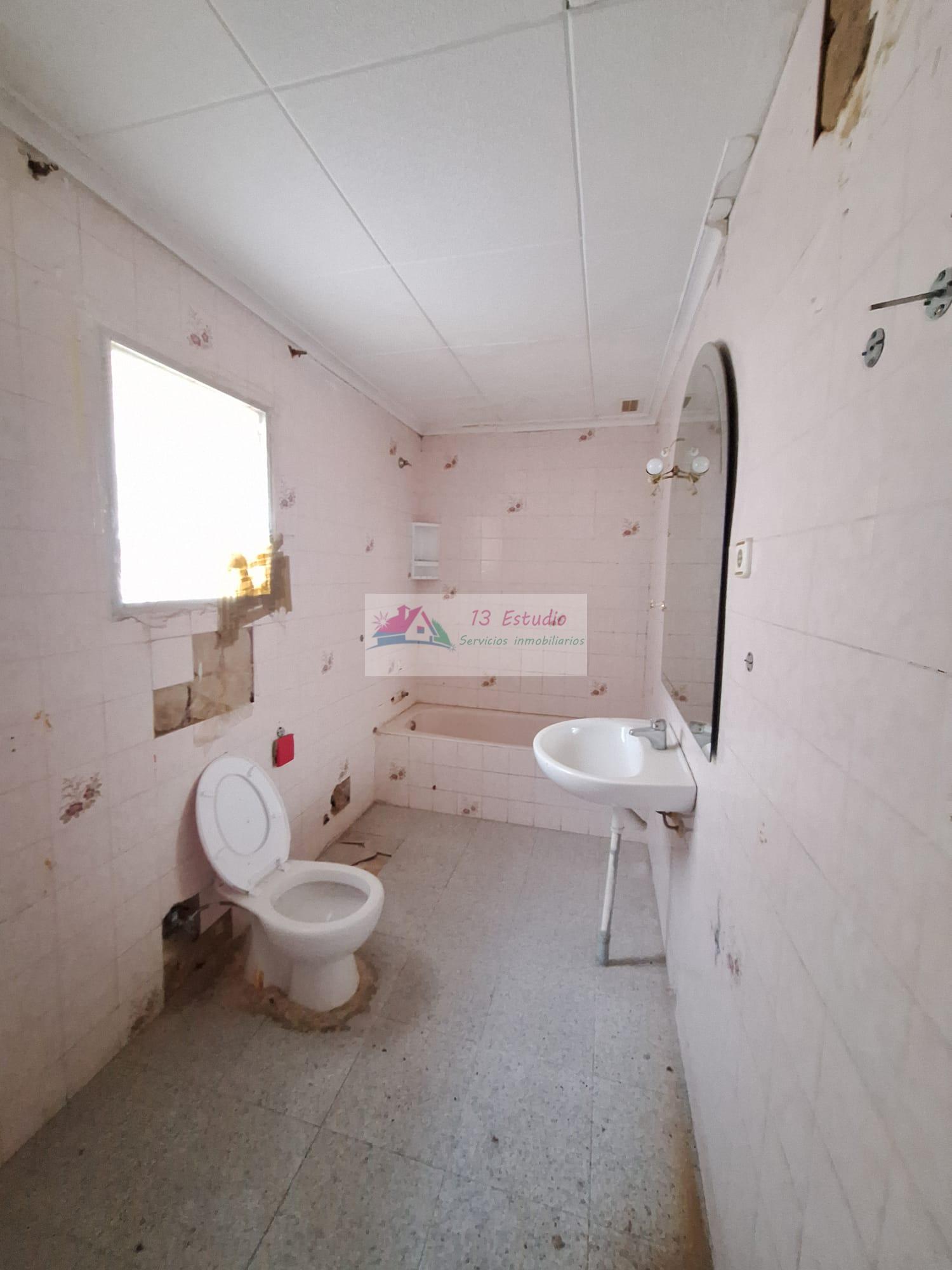 For sale of house in Cartagena