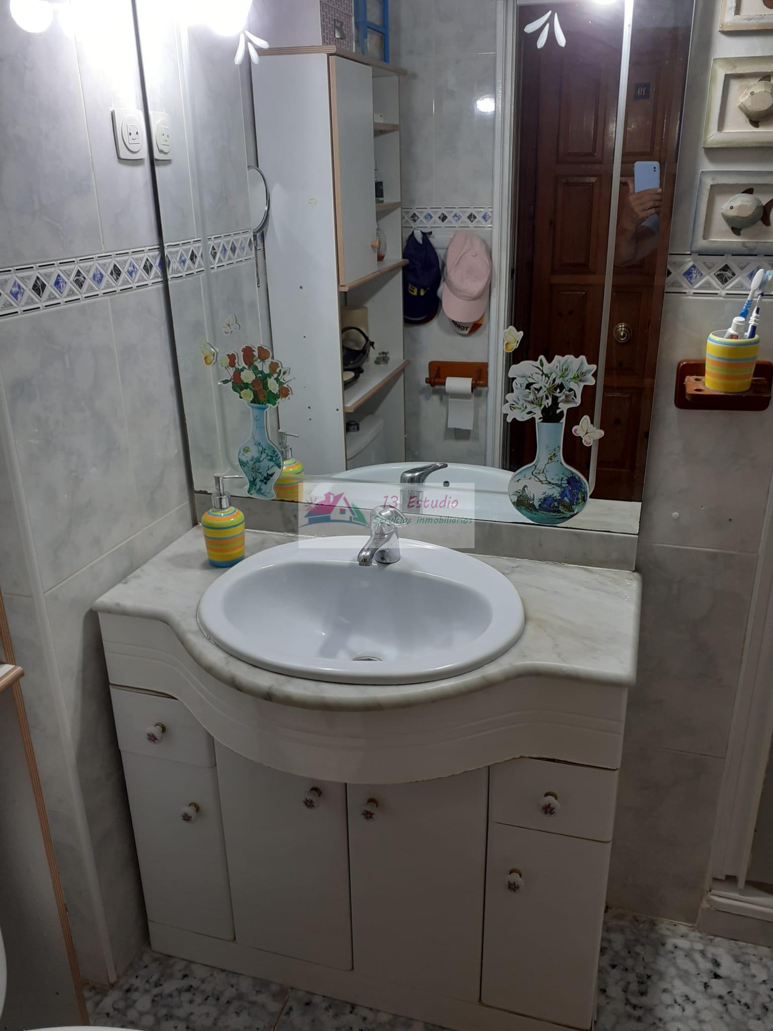 For sale of flat in Mazarrón
