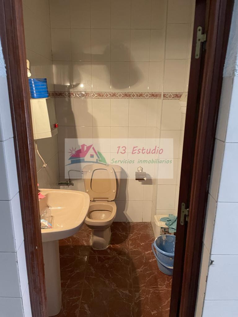 For sale of commercial in Cartagena