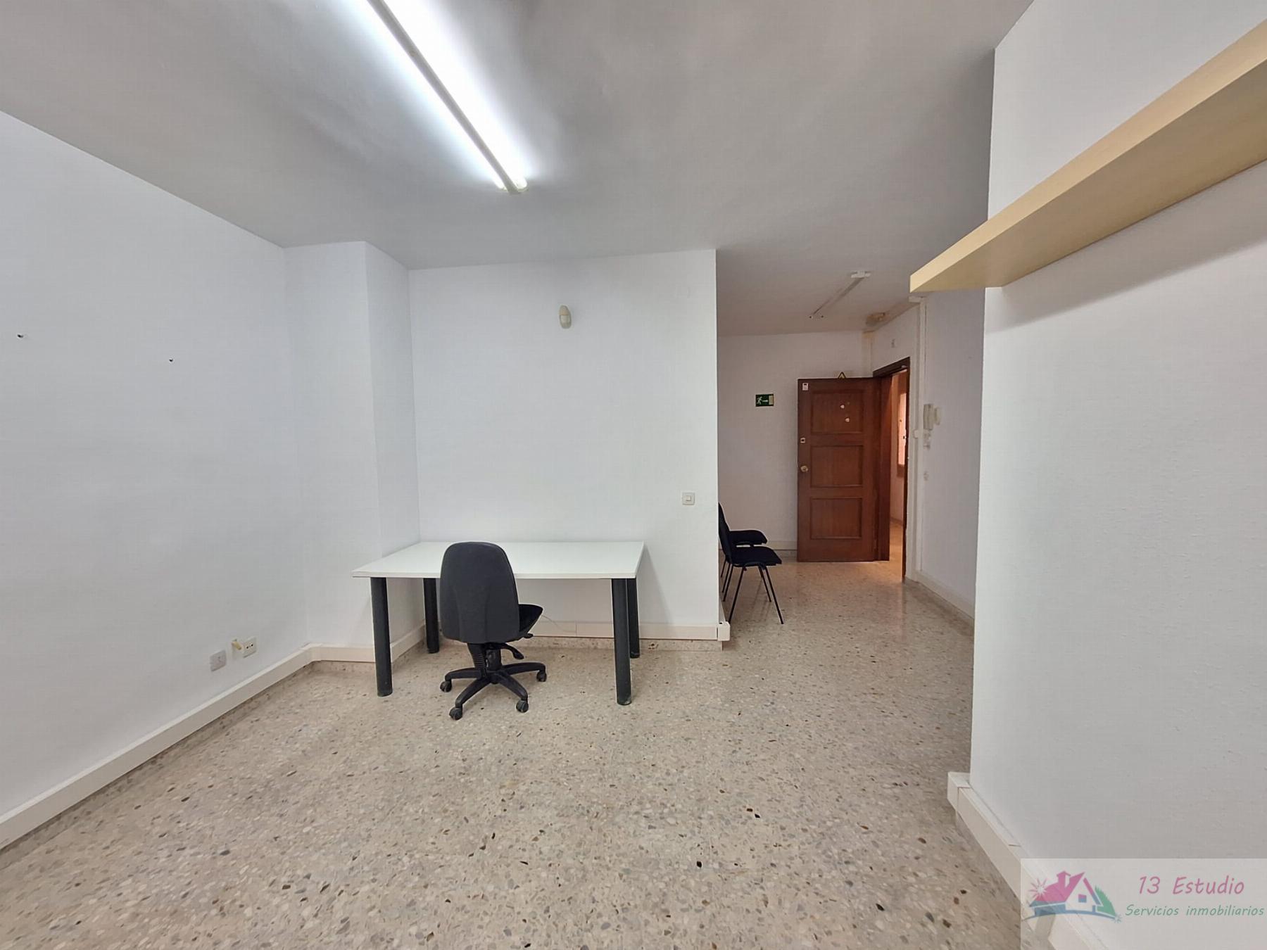 For rent of office in Cartagena