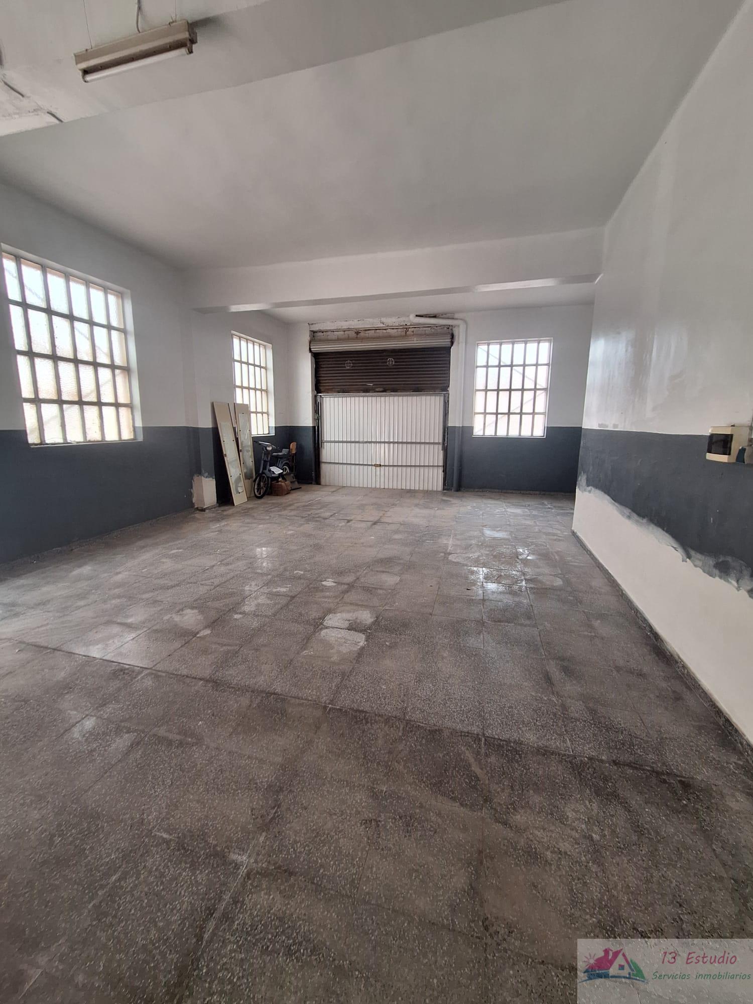 For rent of garage in Cartagena