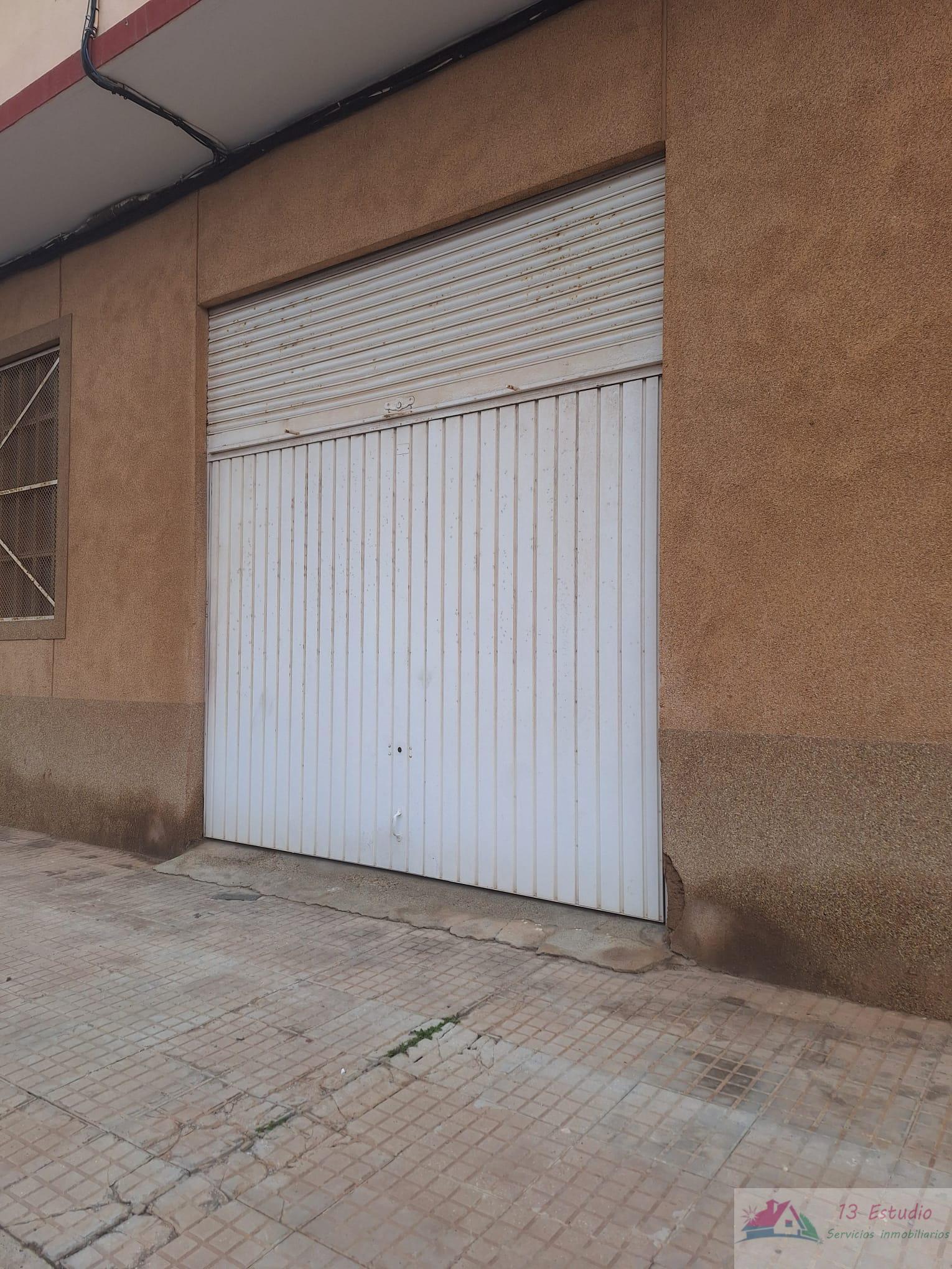 For rent of garage in Cartagena