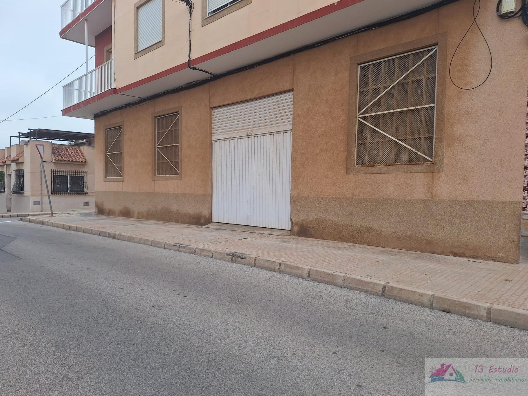 For rent of garage in Cartagena