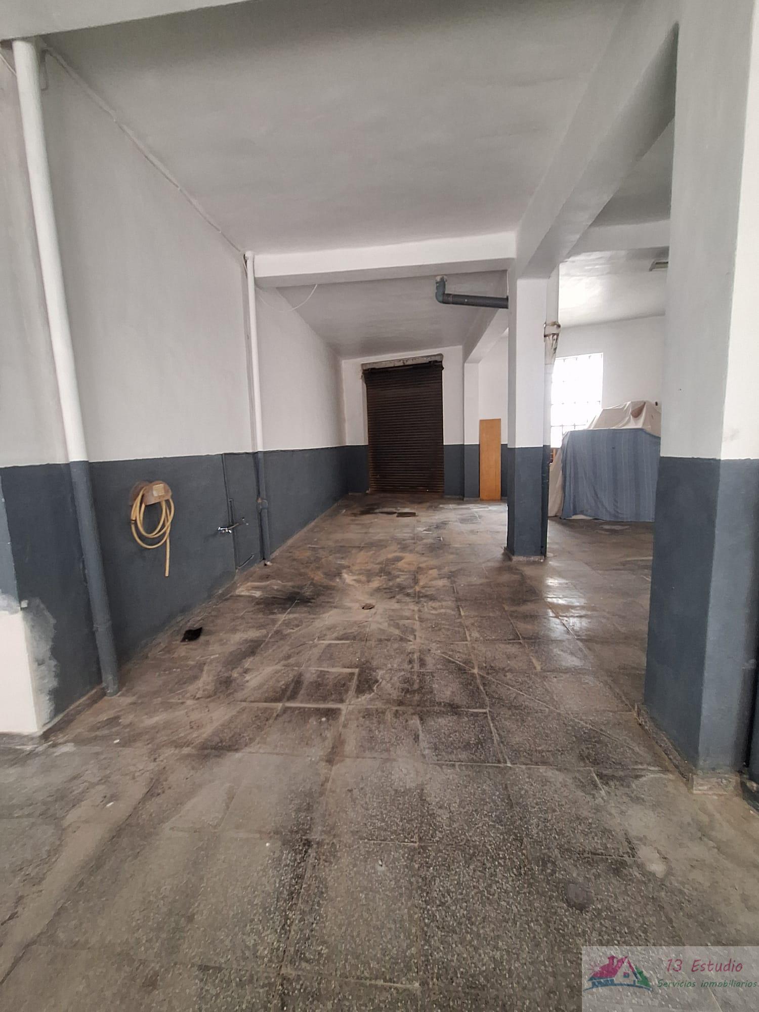 For rent of garage in Cartagena