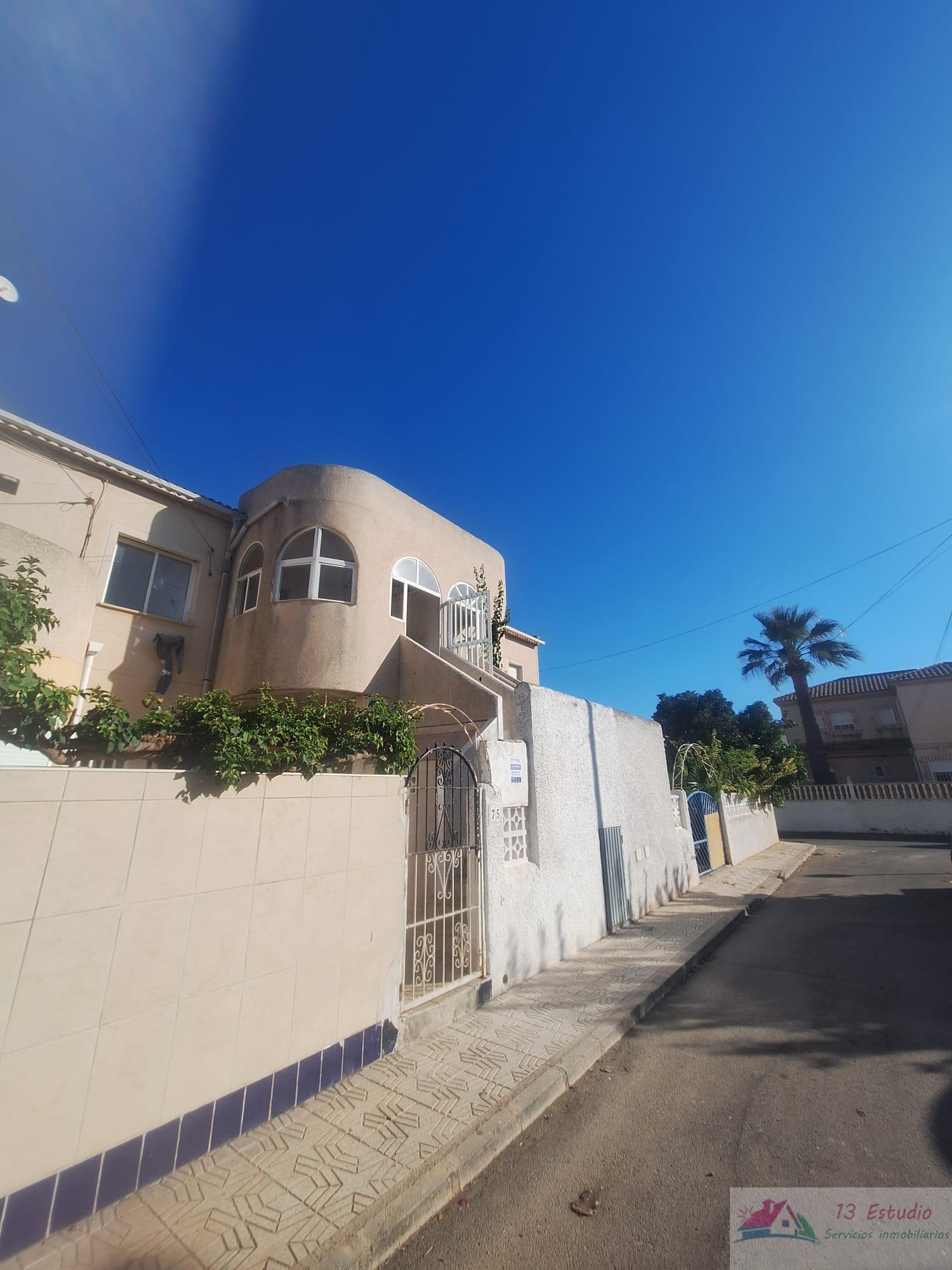 Venta de bungalow en Los Alcázares
