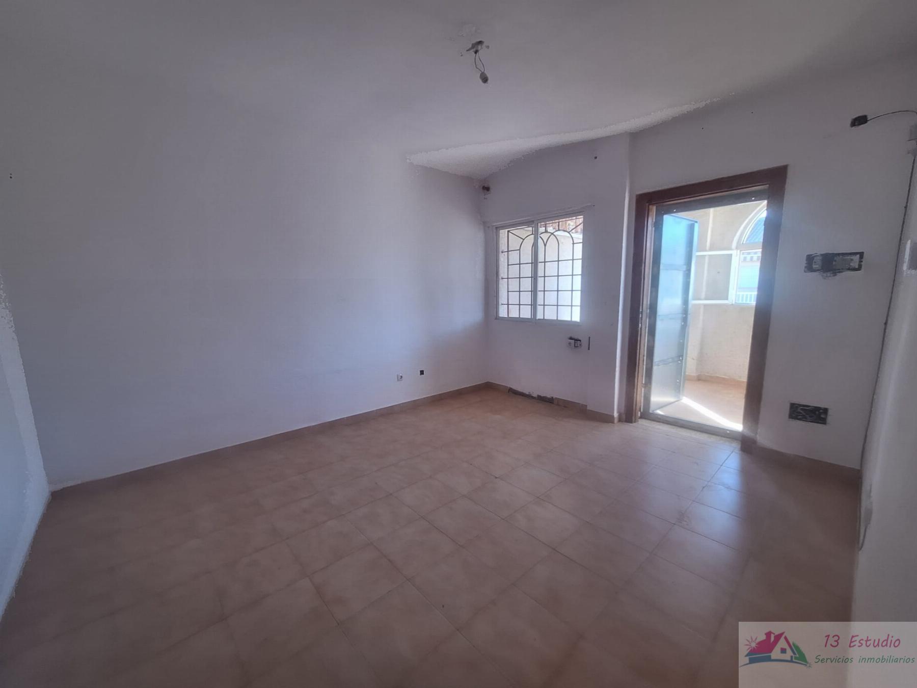 Venta de bungalow en Los Alcázares
