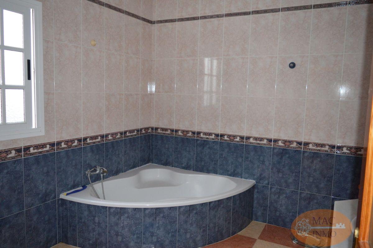 For sale of house in Puerto Serrano