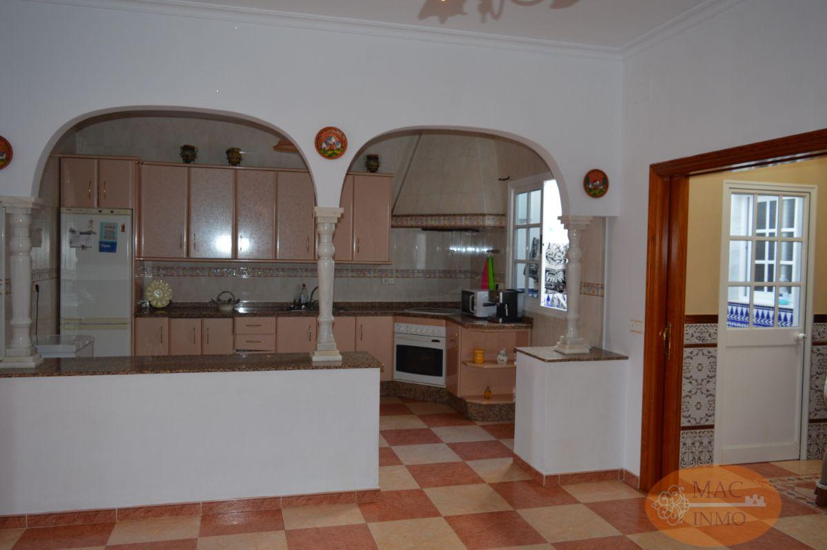 For sale of house in Puerto Serrano