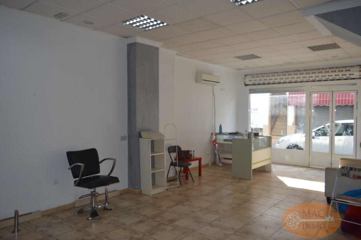 Venta de local comercial en Puerto Serrano