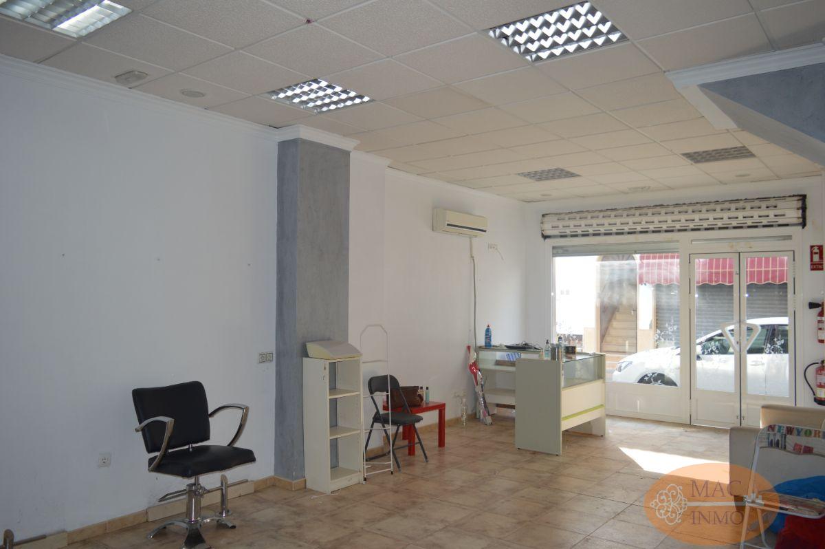 For sale of commercial in Puerto Serrano