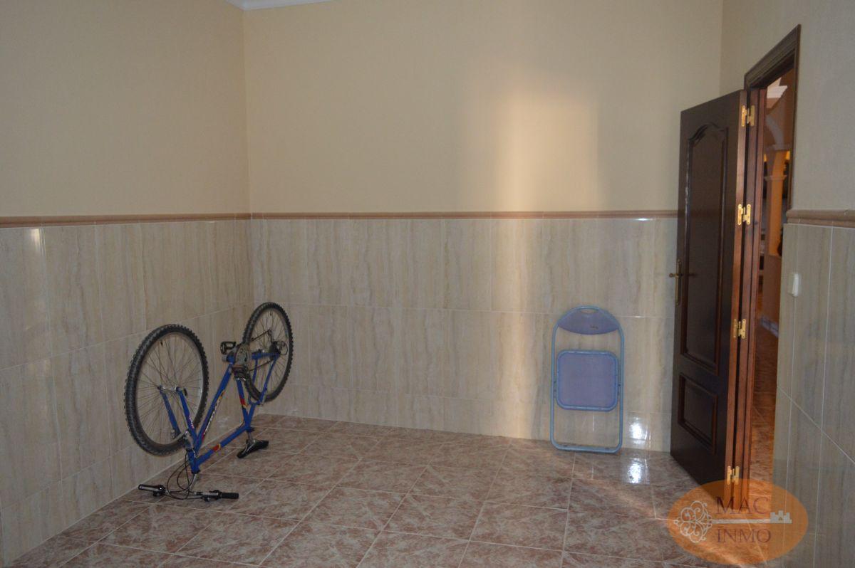 For sale of house in Puerto Serrano