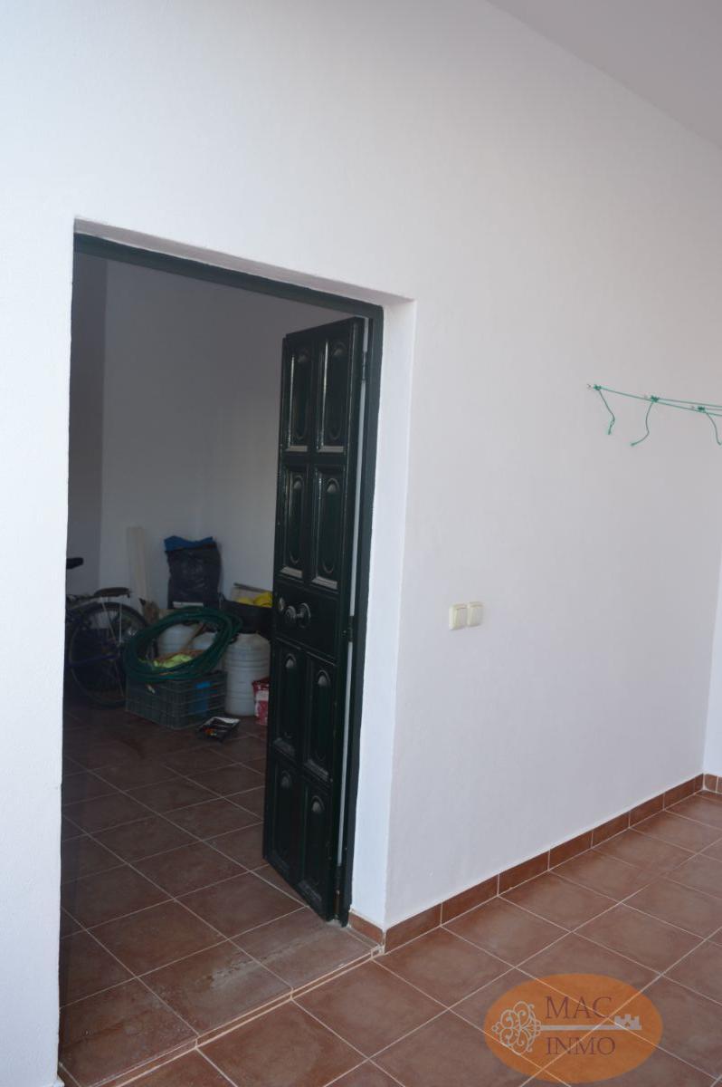 For sale of house in Puerto Serrano