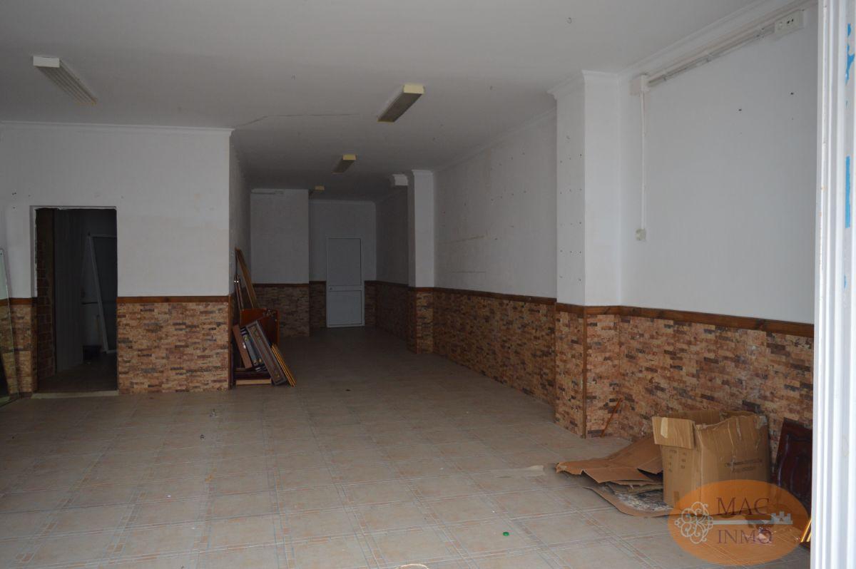For sale of commercial in Puerto Serrano
