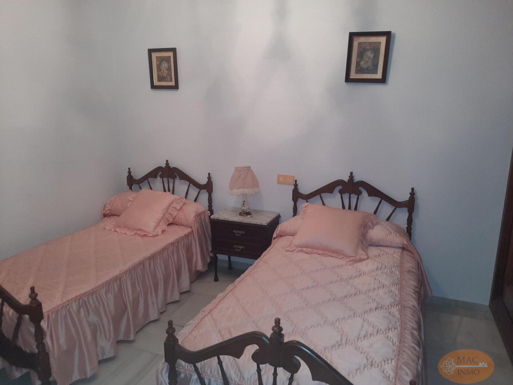 For sale of house in Puerto Serrano