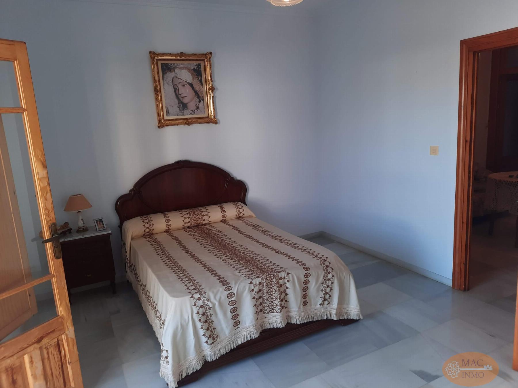 For sale of house in Puerto Serrano