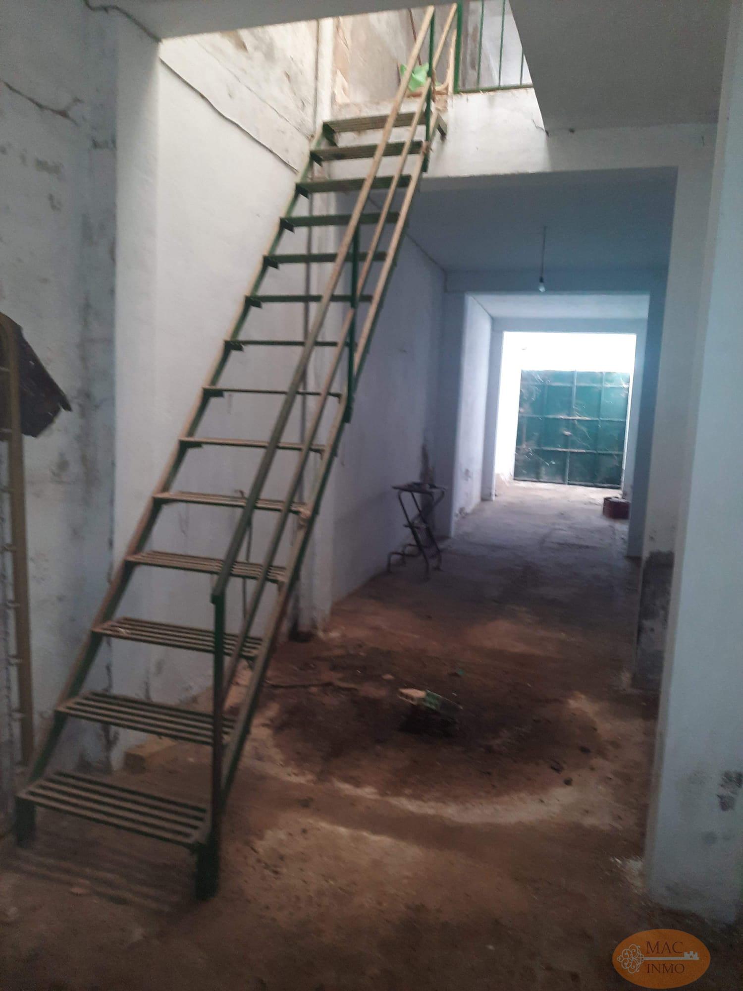 For sale of house in Puerto Serrano