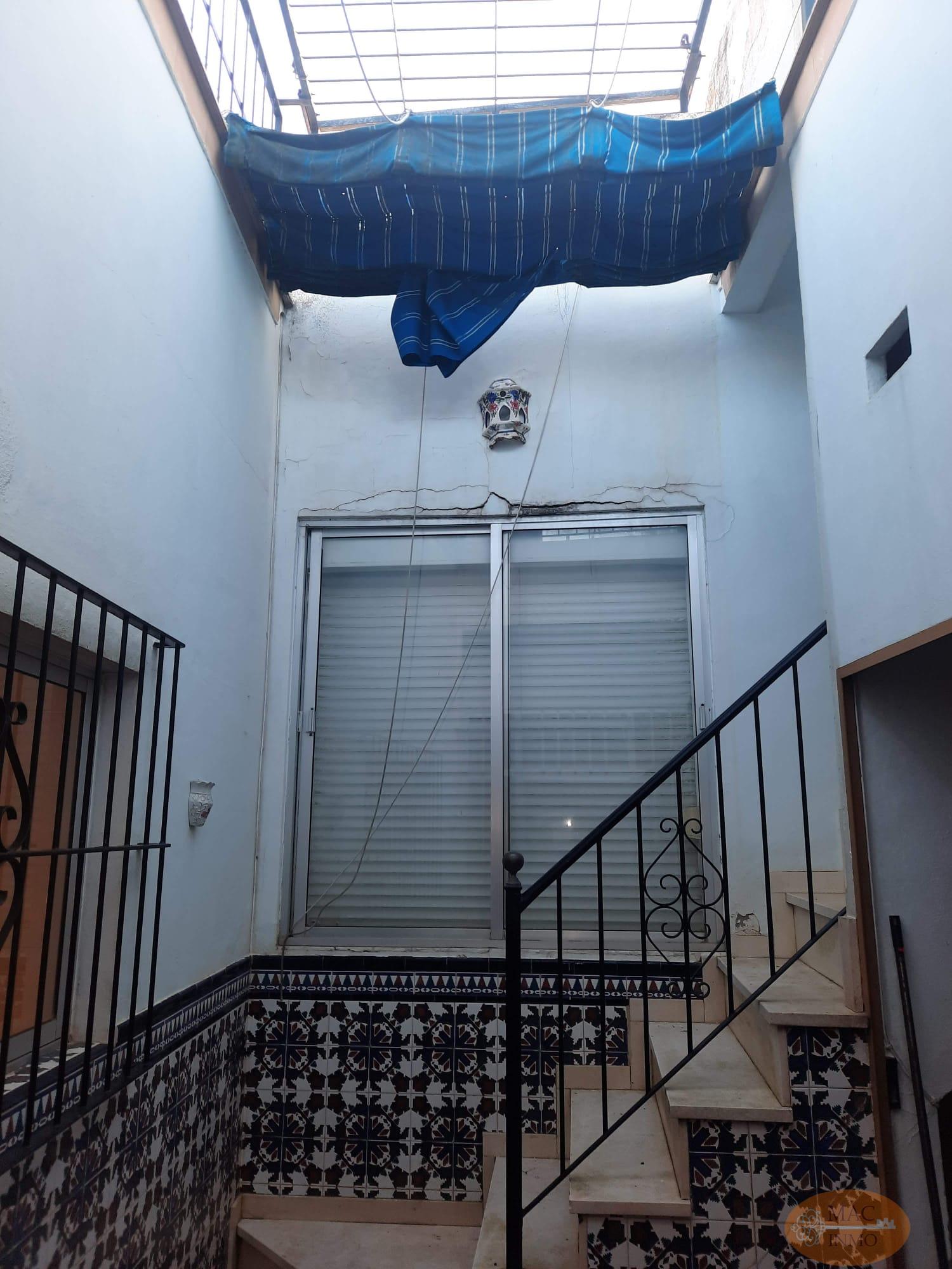 For sale of house in Puerto Serrano