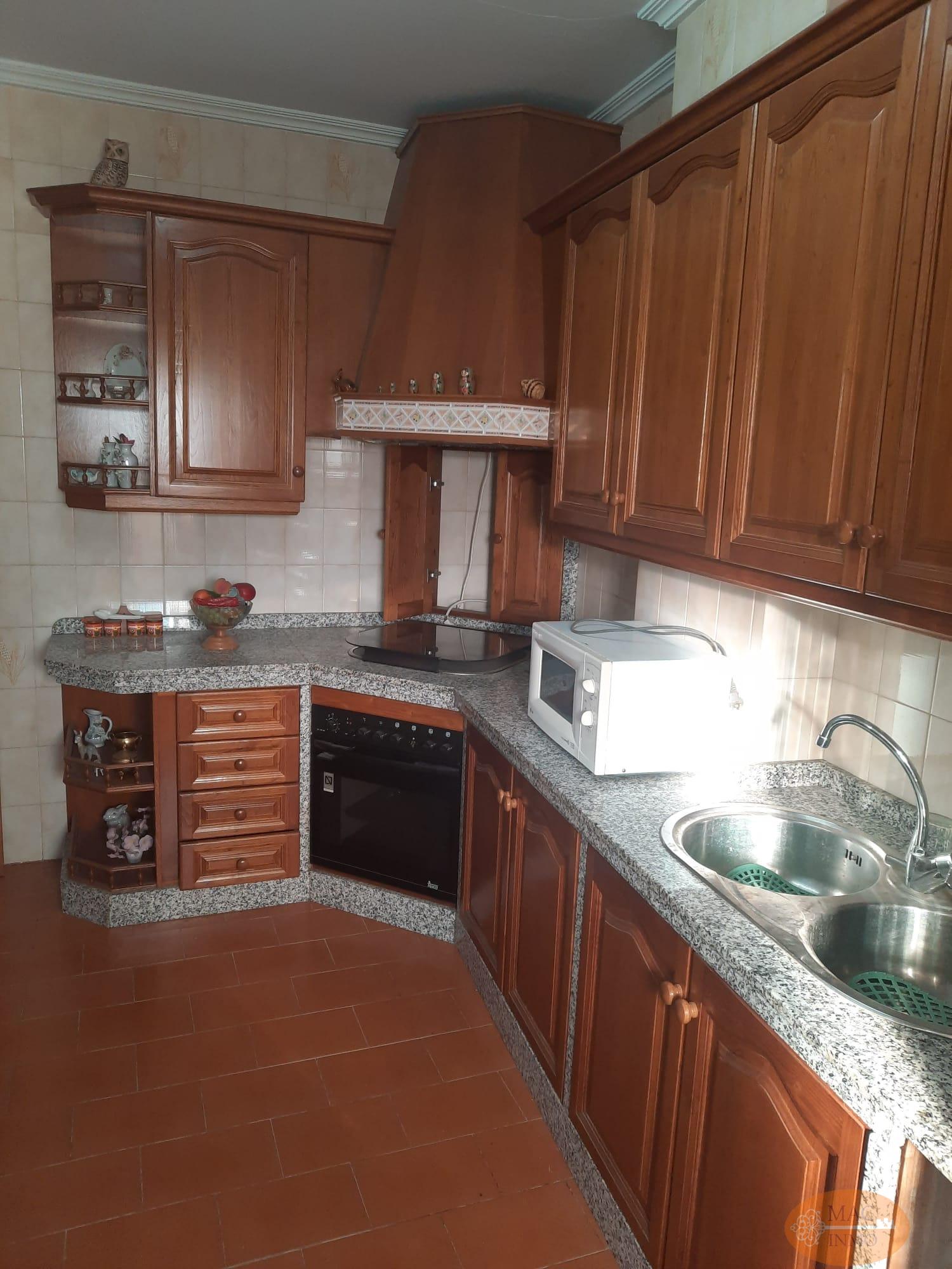 For sale of house in Puerto Serrano