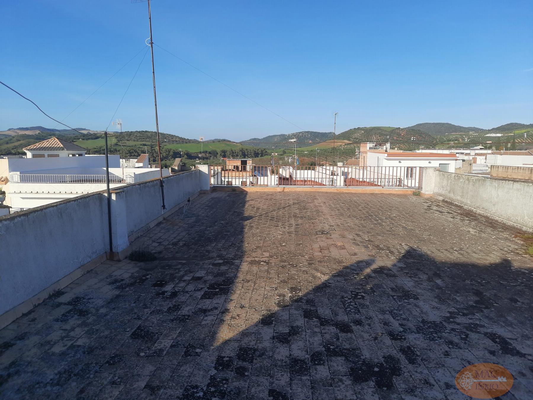 For sale of house in Puerto Serrano