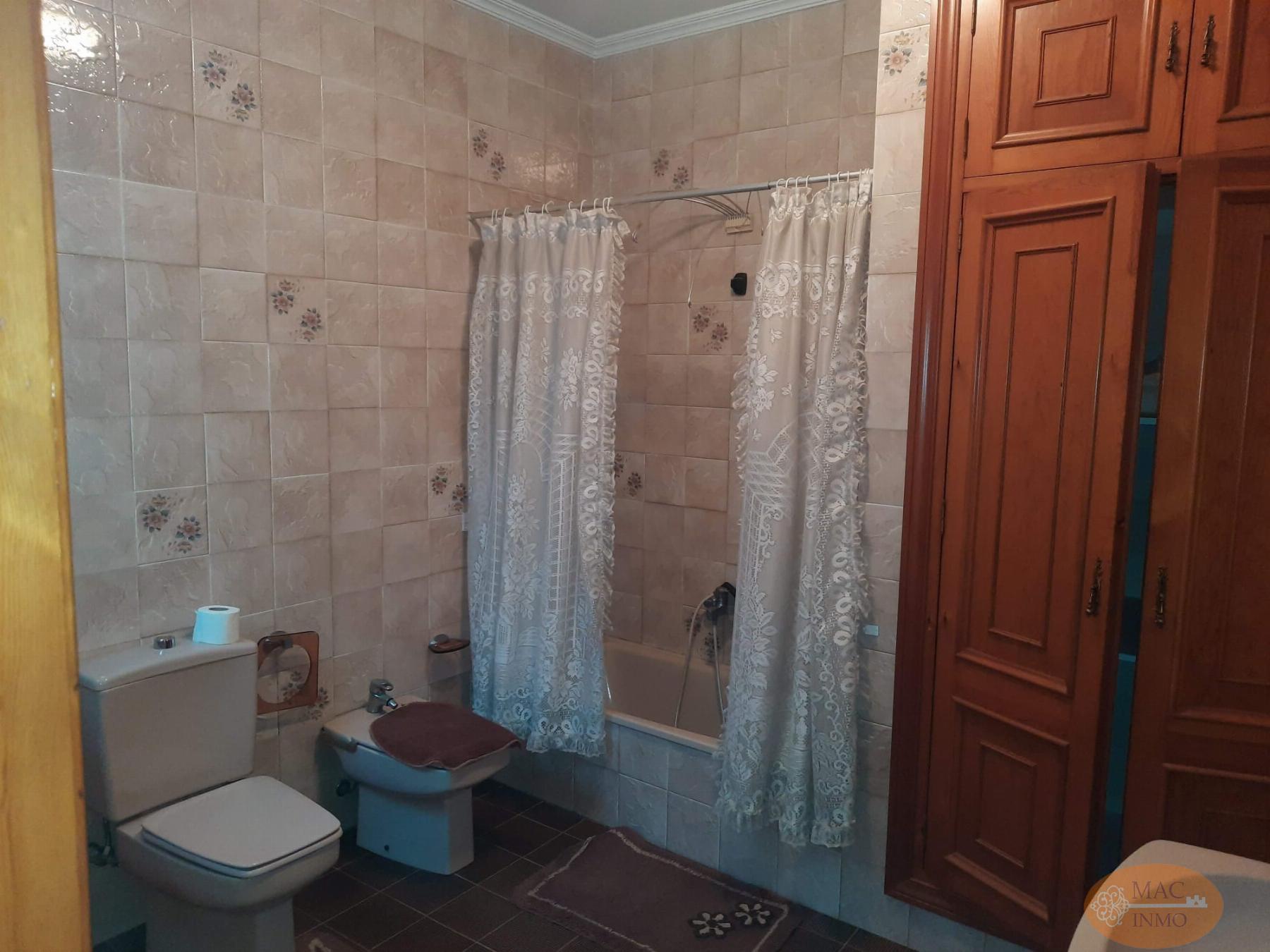 For sale of house in Puerto Serrano
