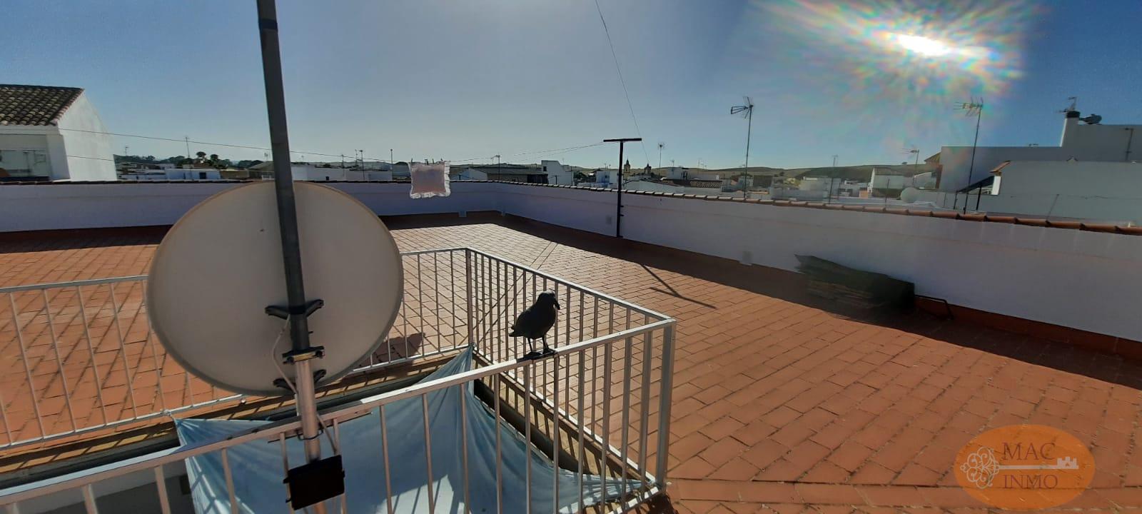 For sale of house in Puerto Serrano