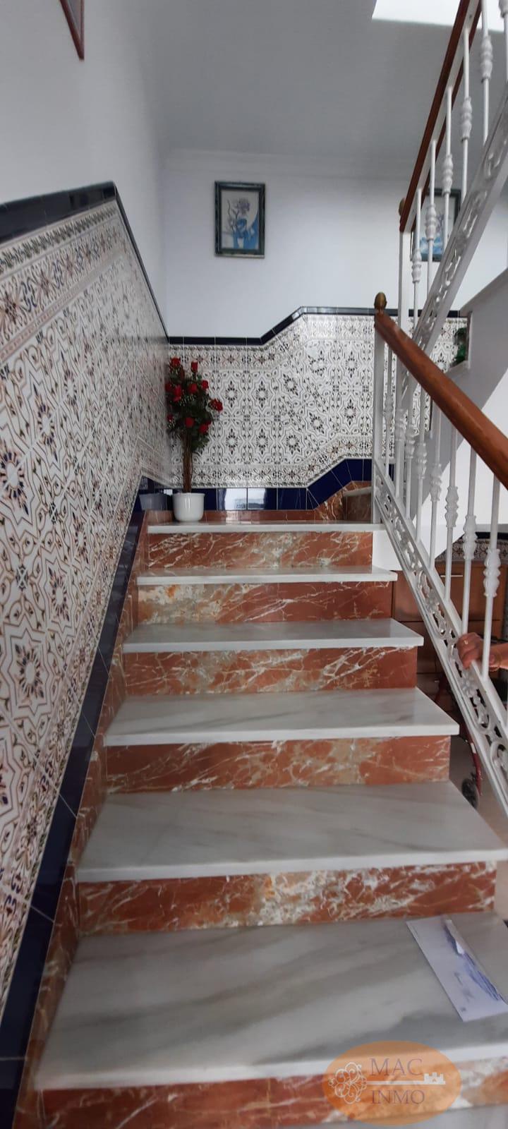 For sale of house in Puerto Serrano