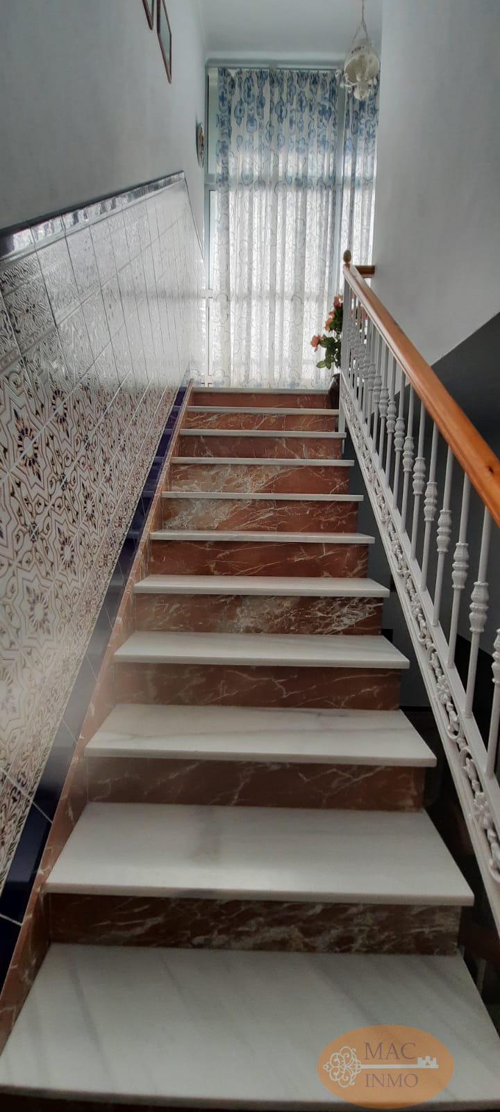 For sale of house in Puerto Serrano