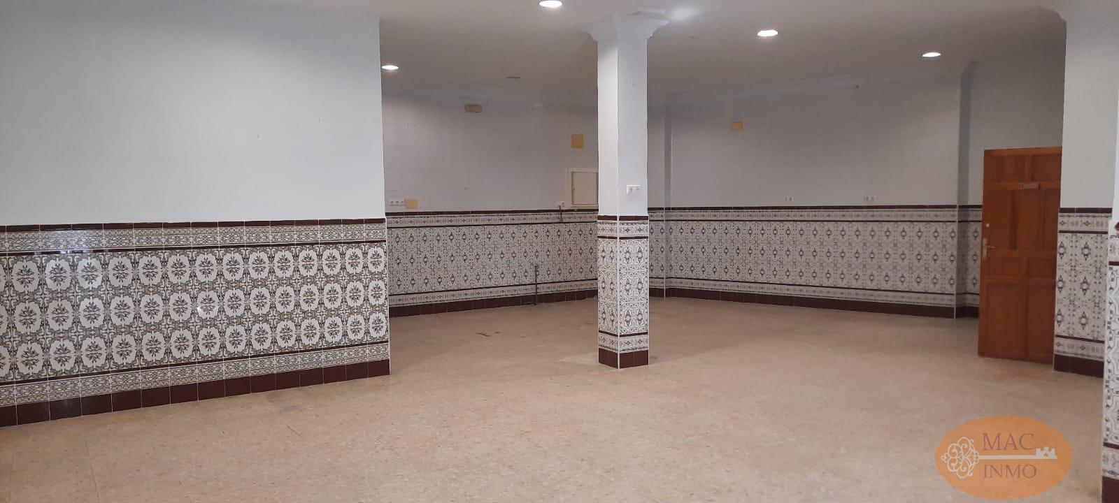 For sale of house in Puerto Serrano
