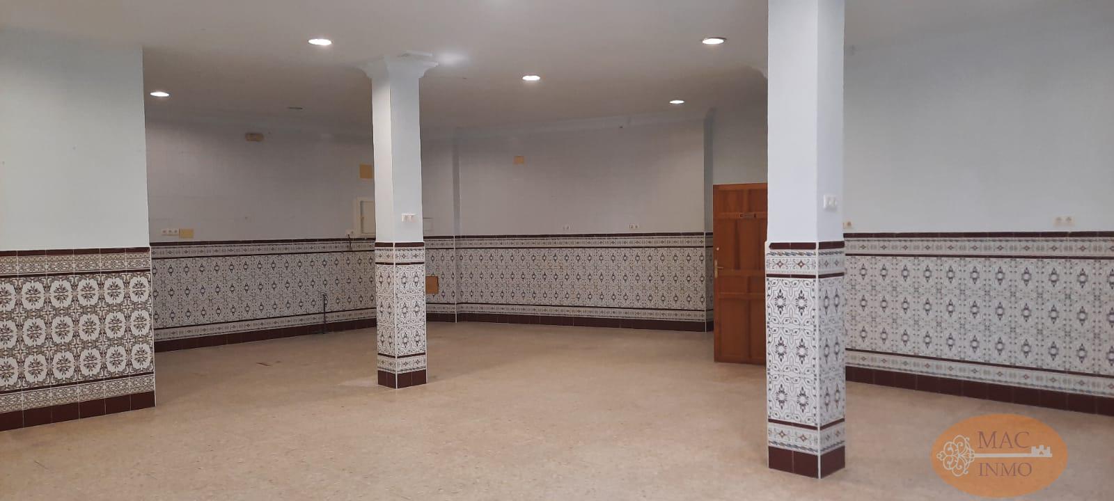 For sale of house in Puerto Serrano