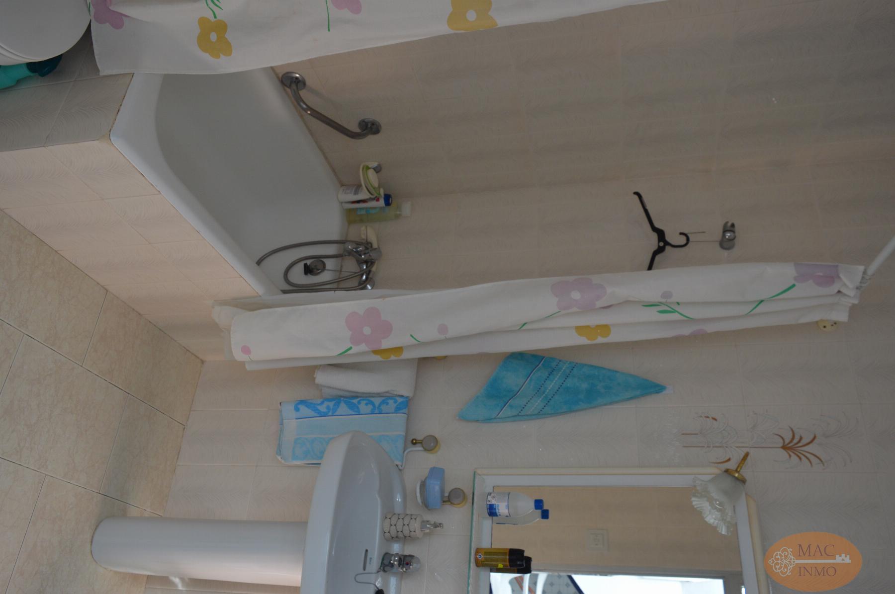 For sale of house in Puerto Serrano