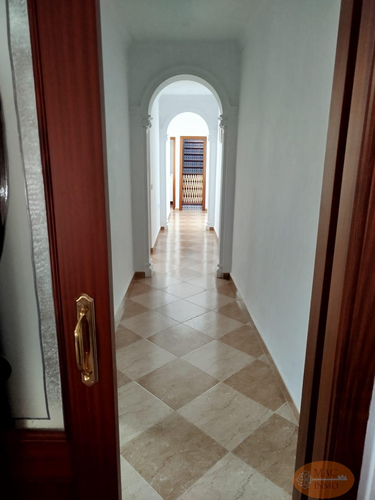 For sale of house in Puerto Serrano