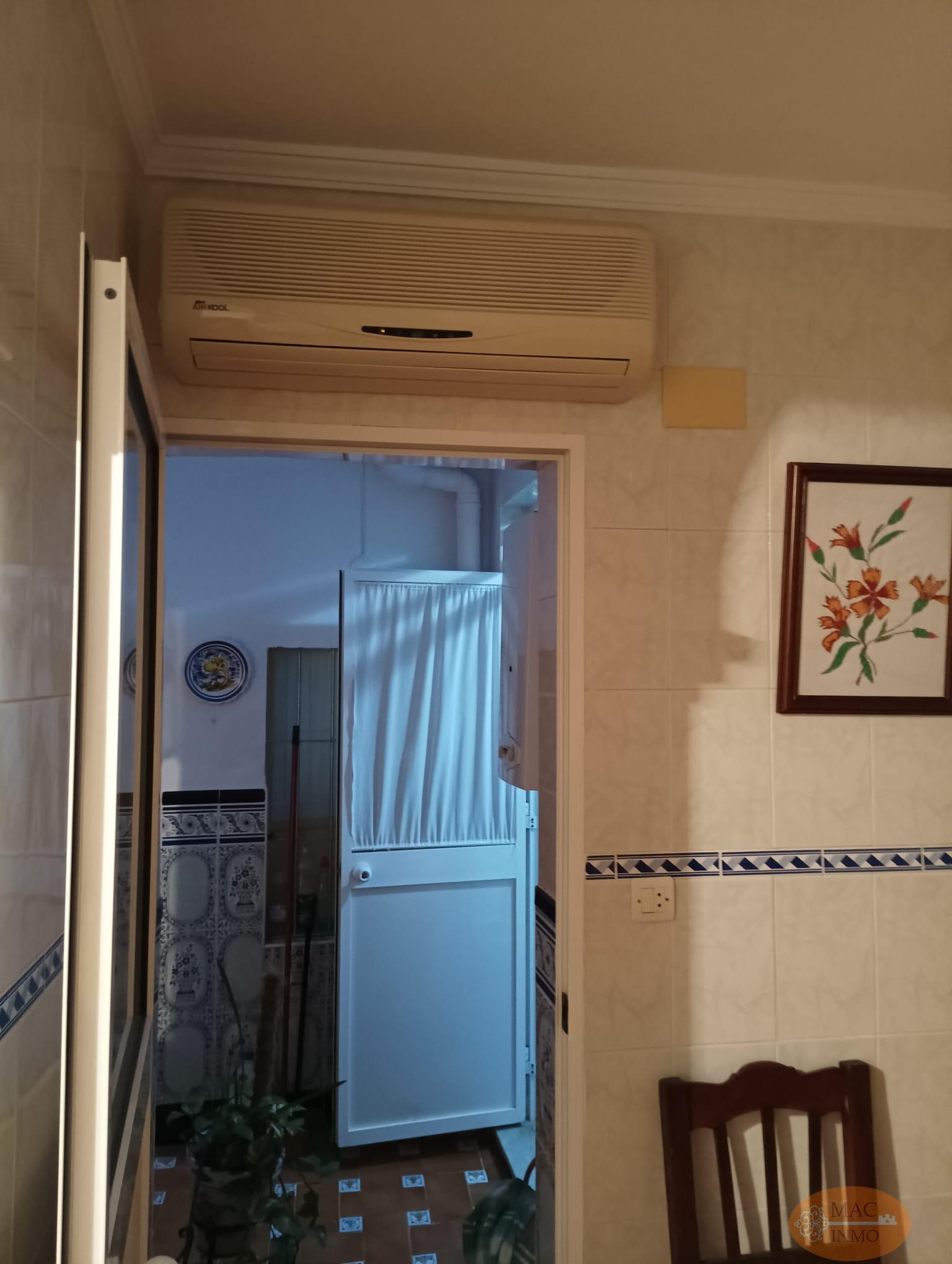 For sale of house in Puerto Serrano