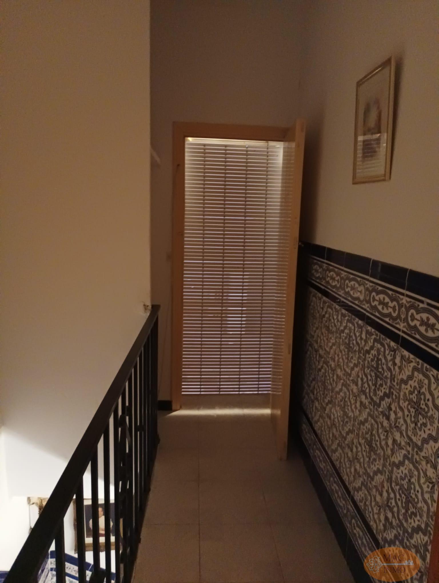 For sale of house in Puerto Serrano