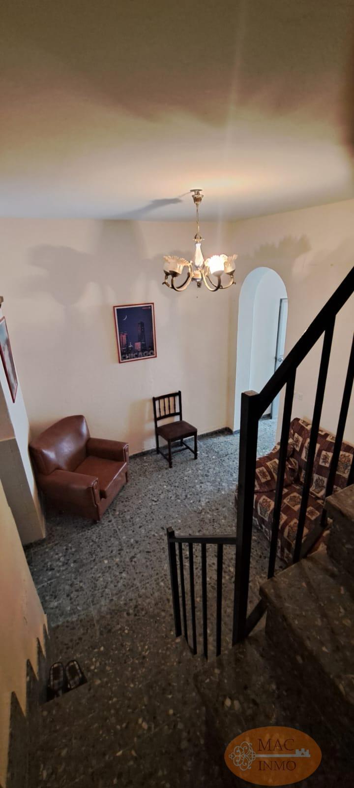 For sale of house in Puerto Serrano