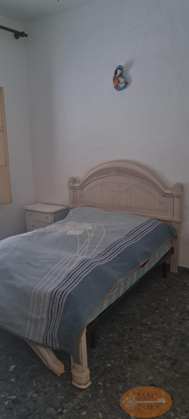For sale of house in Puerto Serrano
