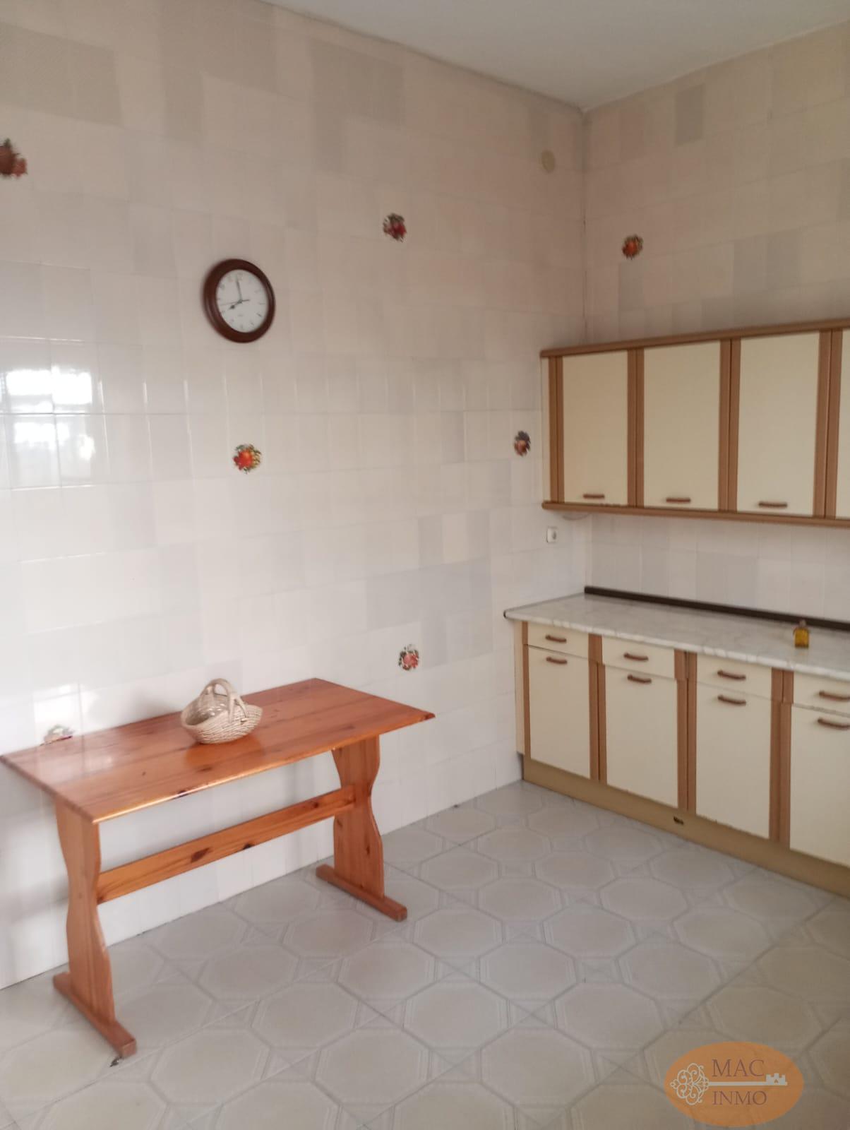 For sale of house in Puerto Serrano