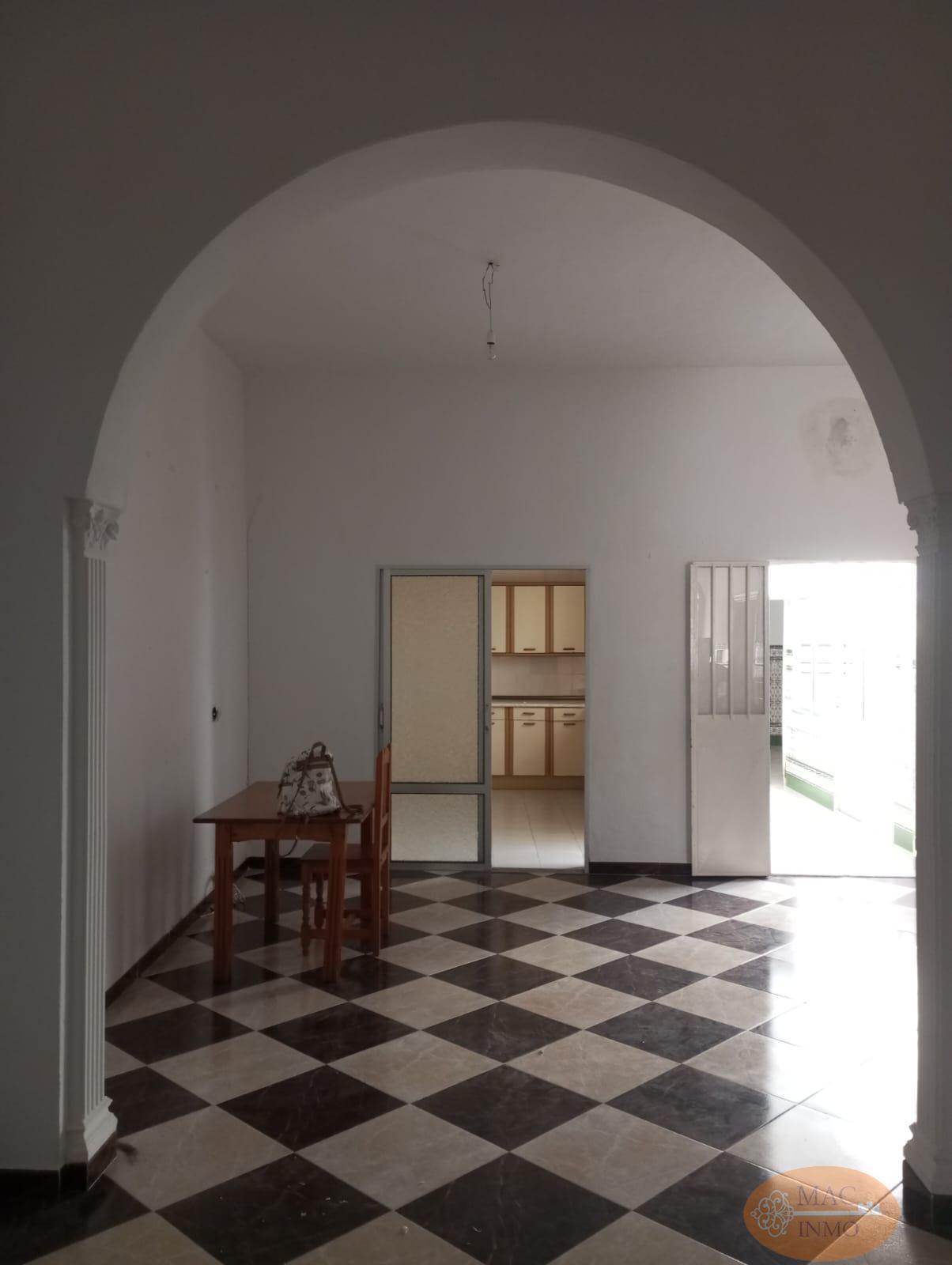 For sale of house in Puerto Serrano