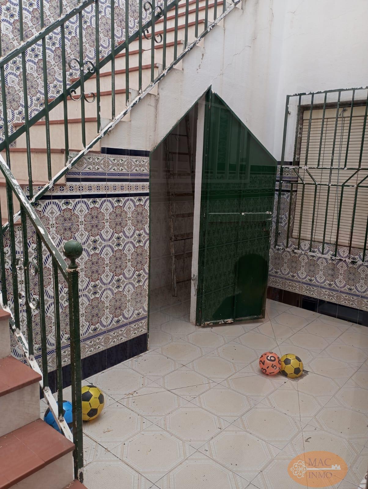 For sale of house in Puerto Serrano