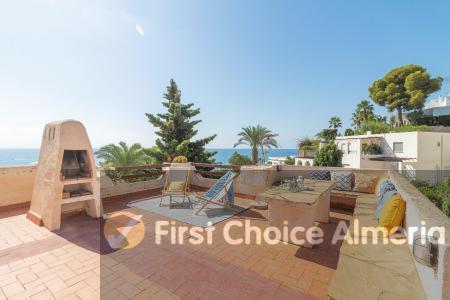 For sale of villa in Mojácar
