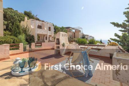 For sale of villa in Mojácar