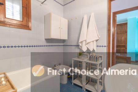For sale of villa in Mojácar