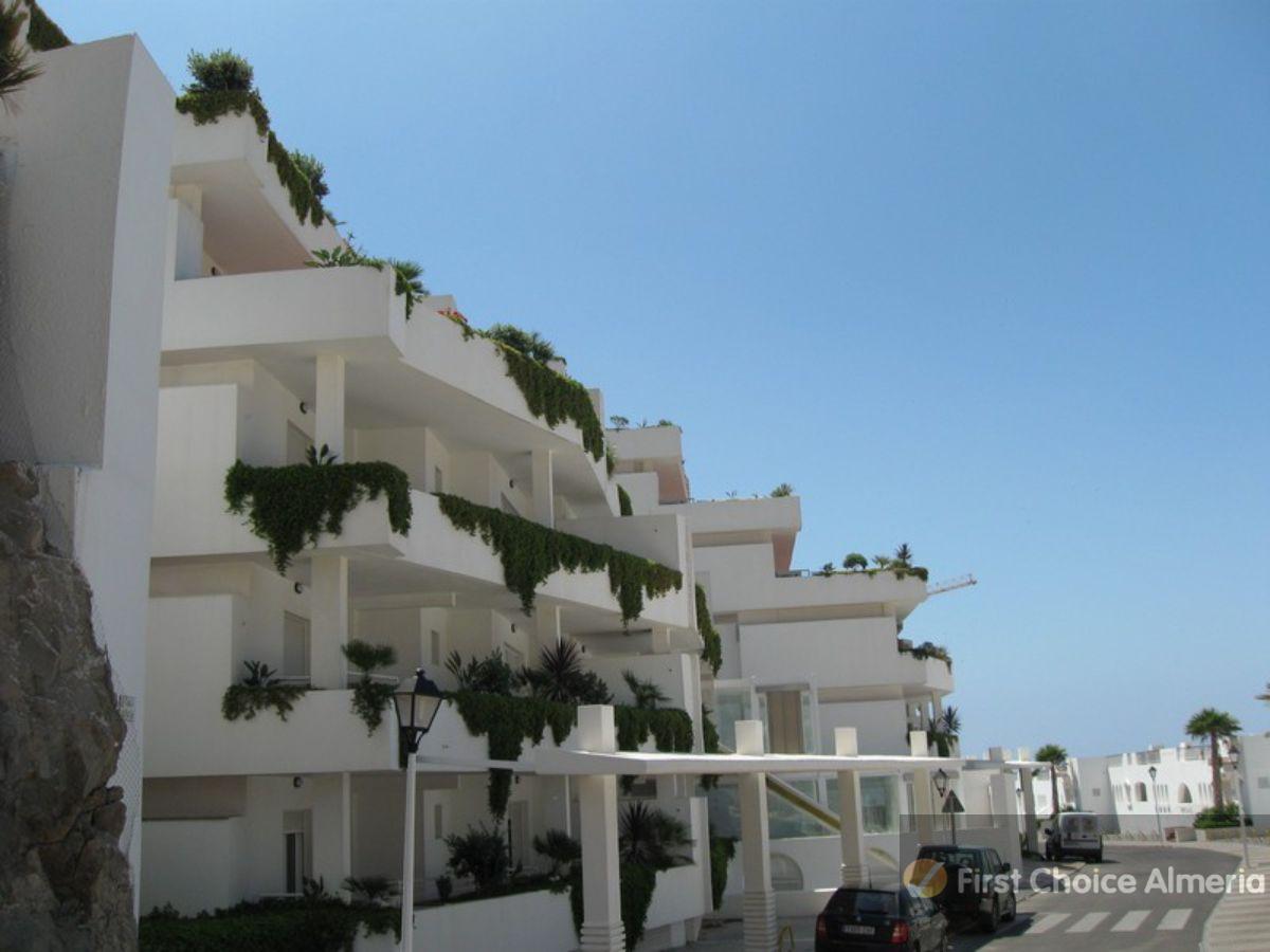 For sale of apartment in Carboneras