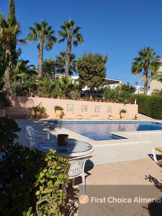 For sale of villa in Vera