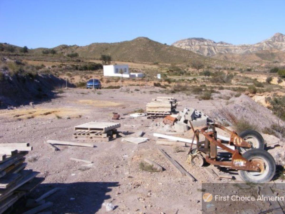 Venta de finca rústica en Sorbas