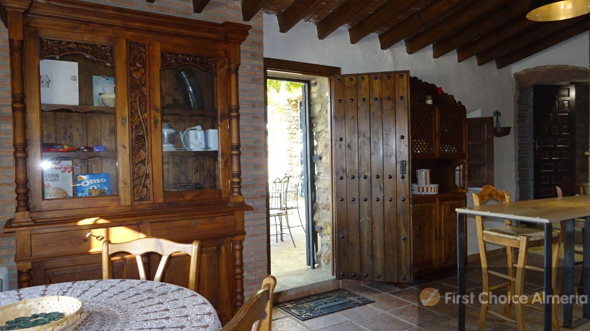 For sale of villa in Los Gallardos