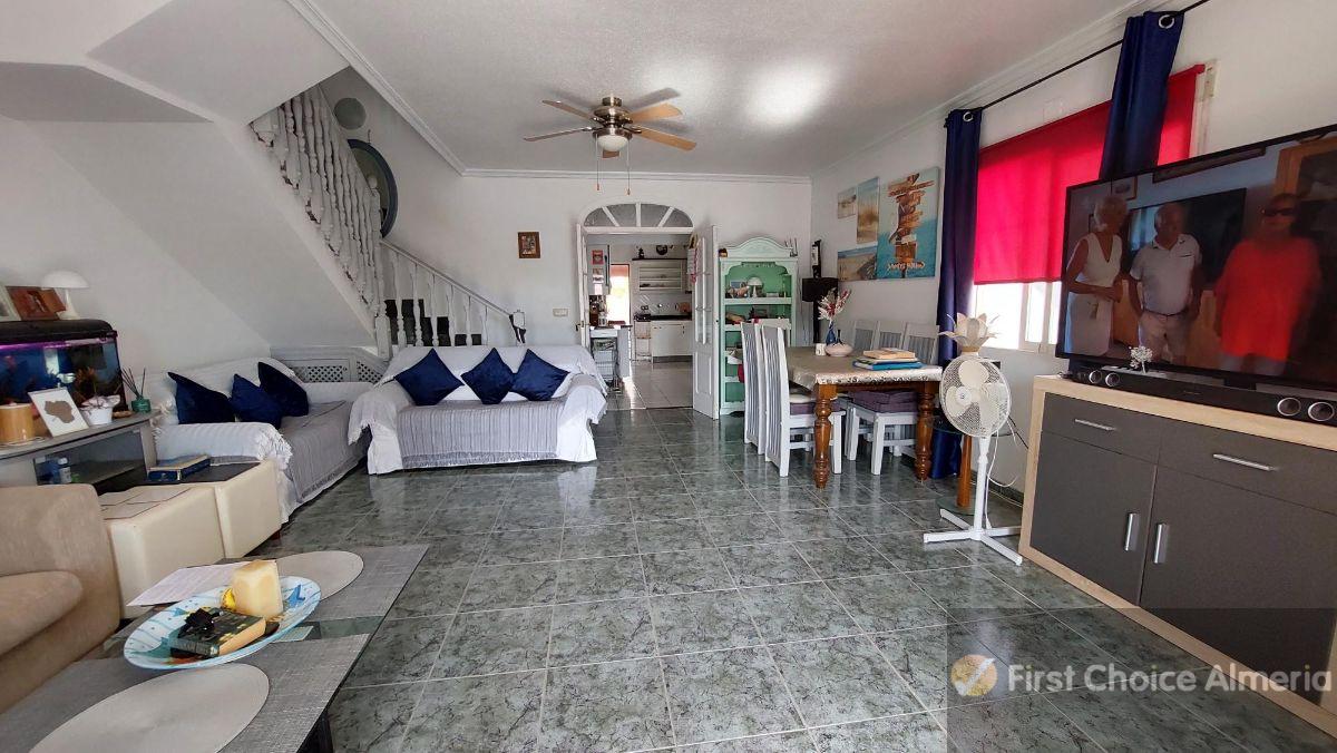For sale of villa in San Juan de los Terreros