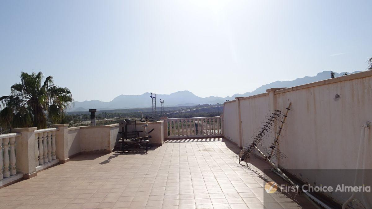 For sale of villa in San Juan de los Terreros