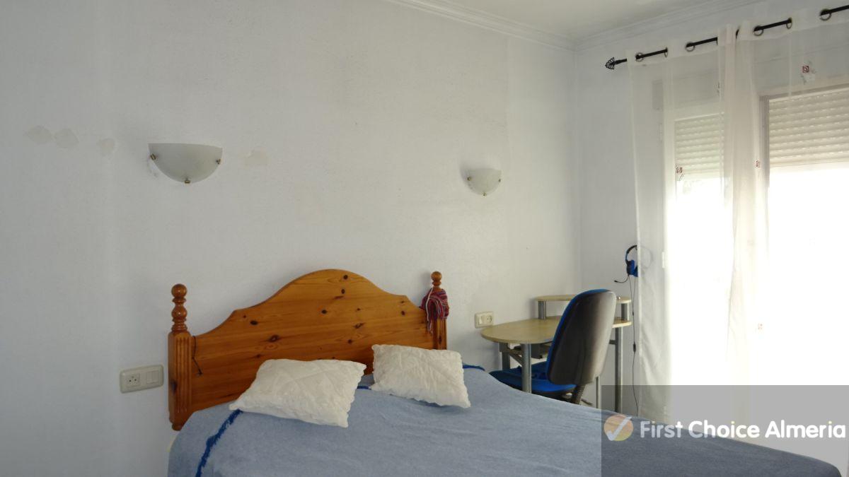For sale of villa in San Juan de los Terreros