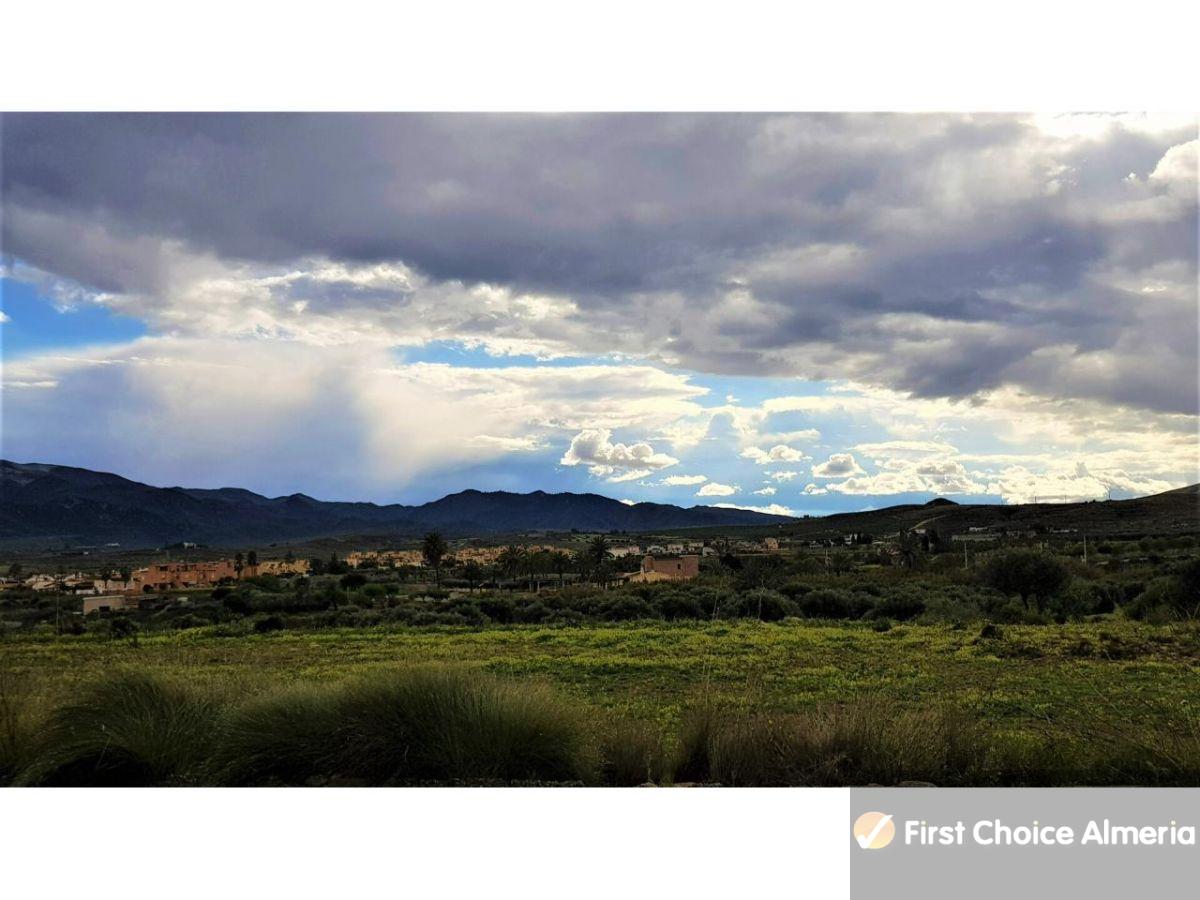 For sale of chalet in Los Gallardos