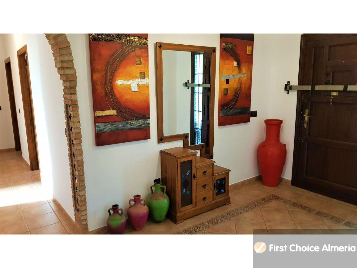 For sale of chalet in Los Gallardos